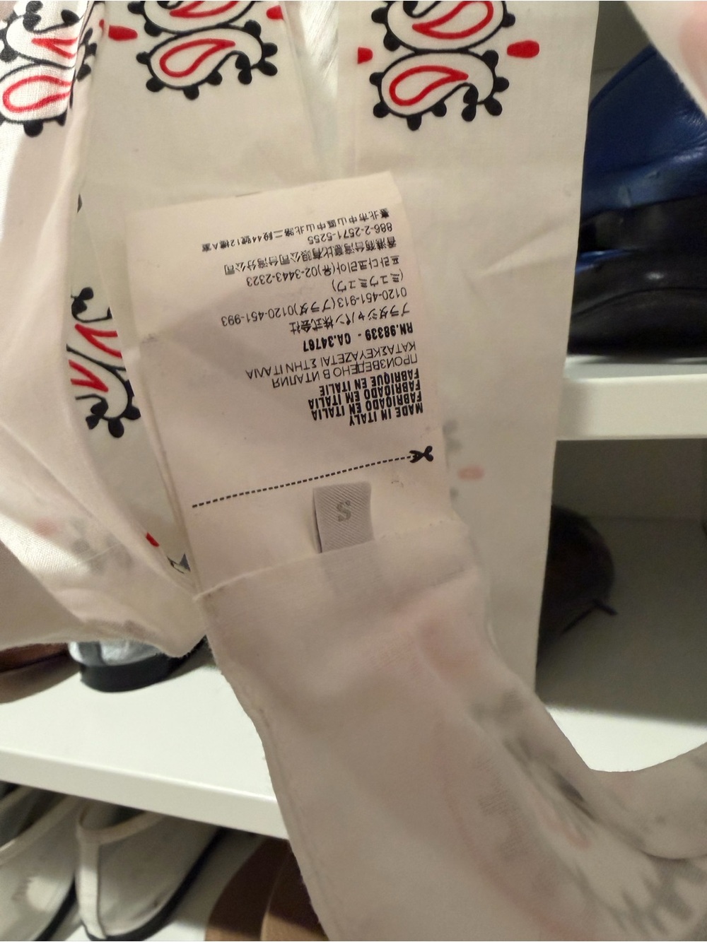 Miu Miu White halter top cotton bandana with Black and Red Floral Print - Picture 2 of 2